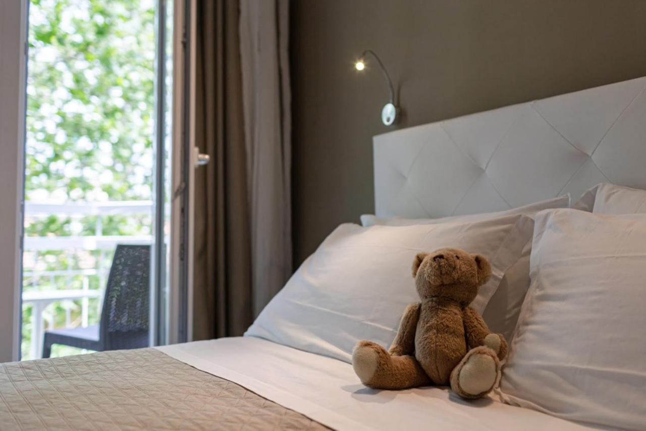 De La Ville Hotel Κατόλικα Εξωτερικό φωτογραφία