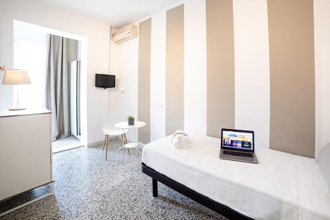 De La Ville Hotel Κατόλικα Εξωτερικό φωτογραφία